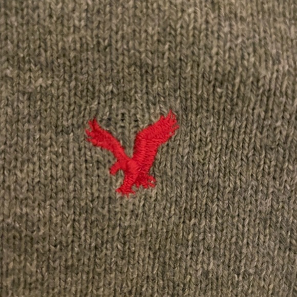 AE Gray Sweater - Picture 3 of 6